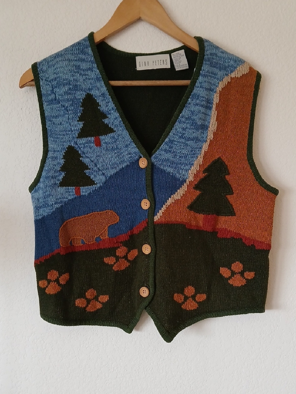 Vintage Gina Peters Woodland Knitted Button Up Vest Bear